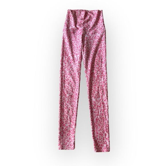 NEW Emily Hsu Designs Pink Cheetah Print Sneaker Length Leggings - Picture 1 of 4